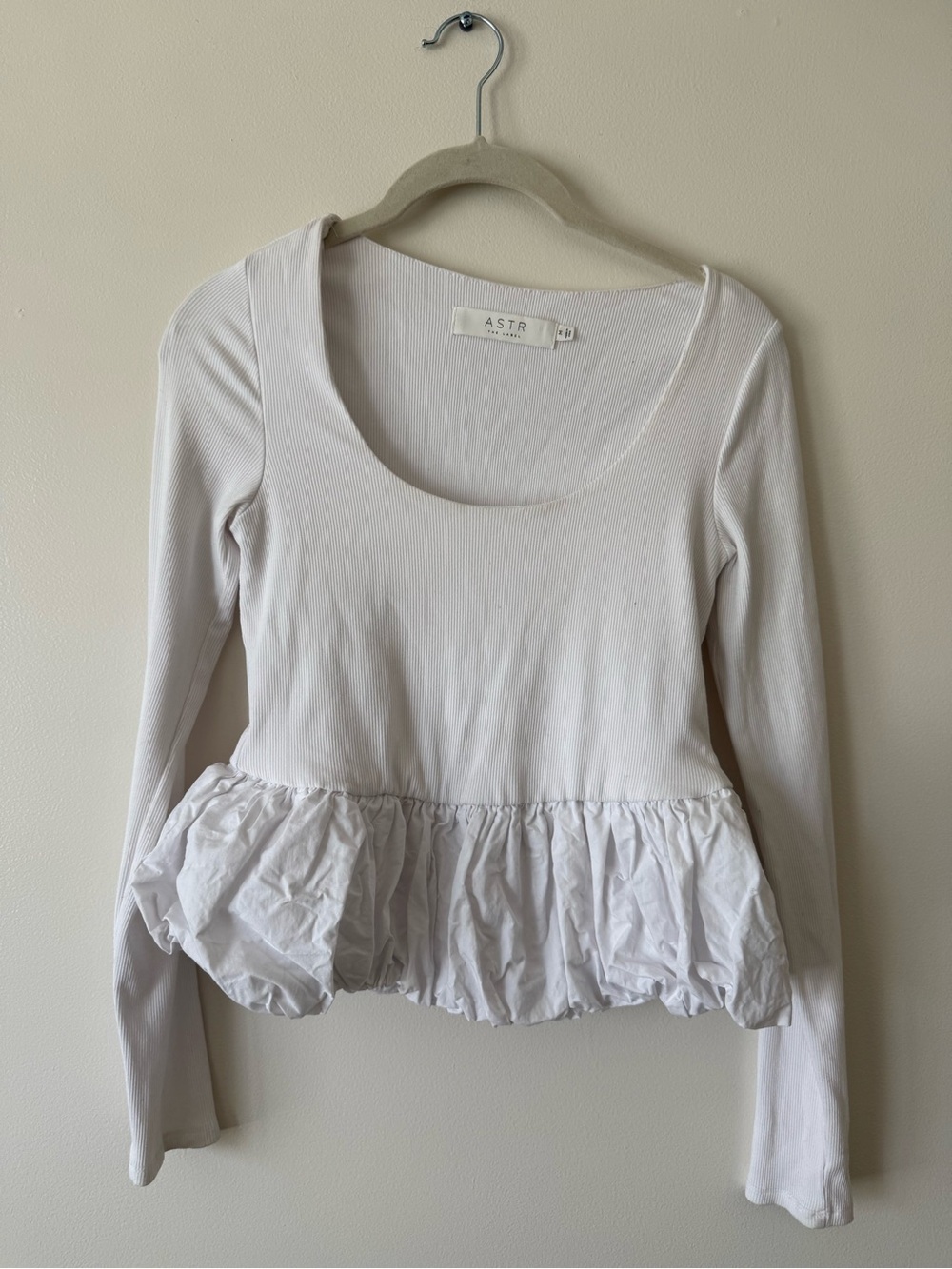 Astr White Long Sleeve Peplum Ribbed Top